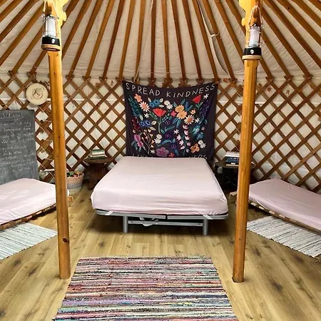 Campo de lujo Wilding Yurt *